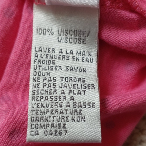 😊 2 / $20 Laura Polka dot print blouse - Picture 3 of 5